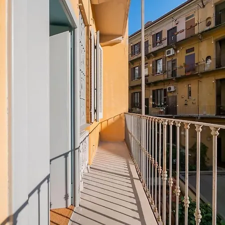 Tiffany Cozy Flat מילאנו